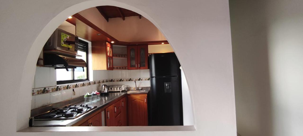 Wonderful House With Views In Medellin-Fiber Optics Appartement Buitenkant foto